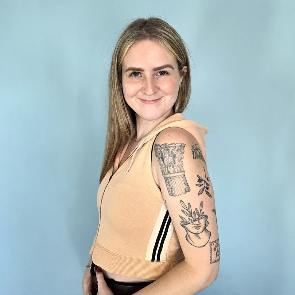 lady modelling a cropped hoodie 