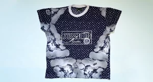 T-shirt with clouds and cherubs on